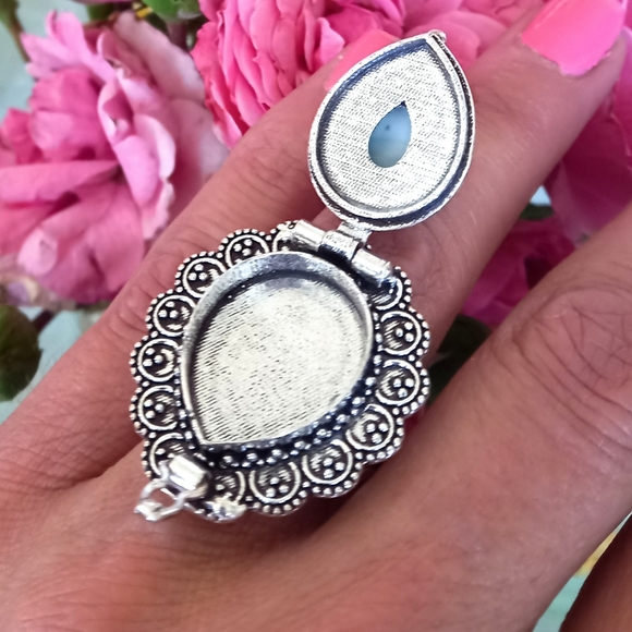 Poison Box Larimar Ring - Picture 6 of 7